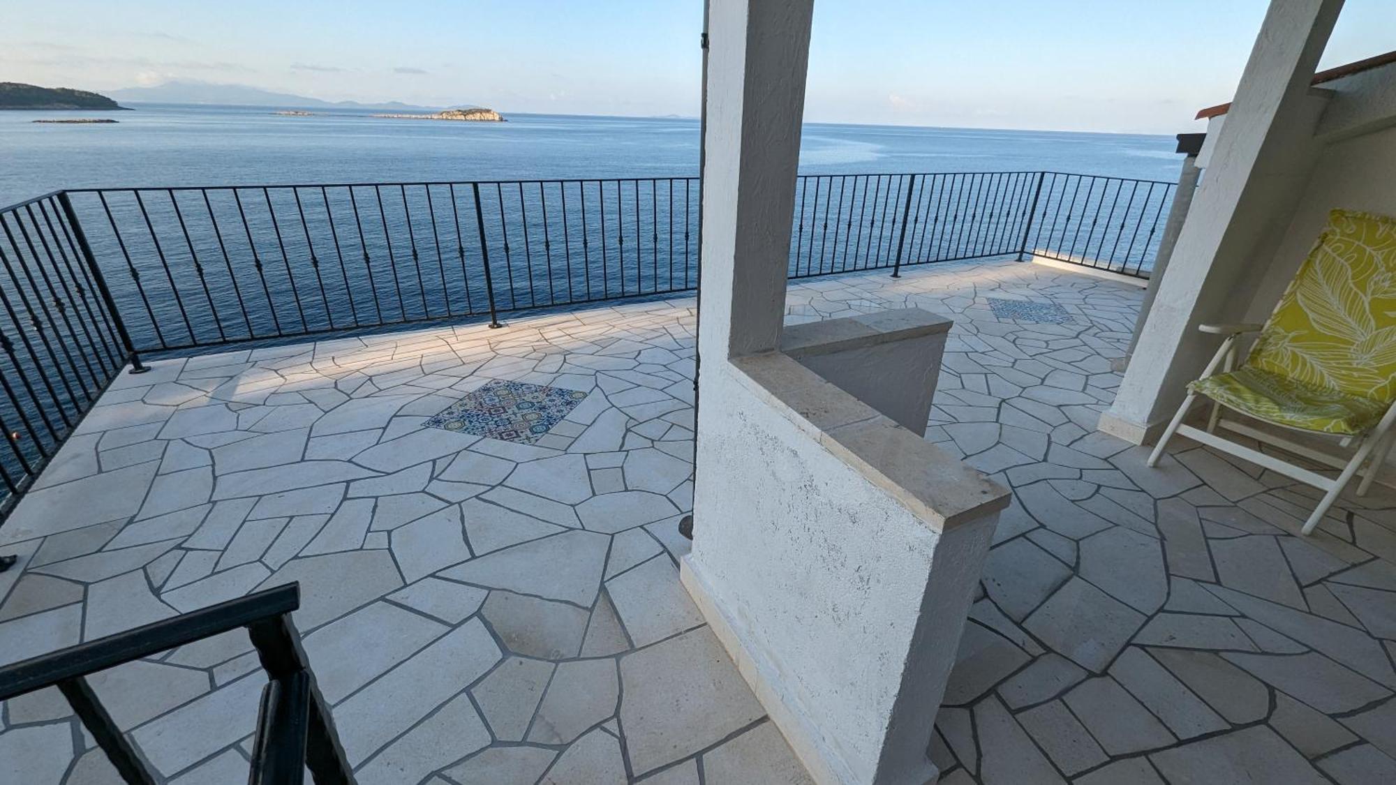 Paradies Apartments Prizba Blato  Exterior photo